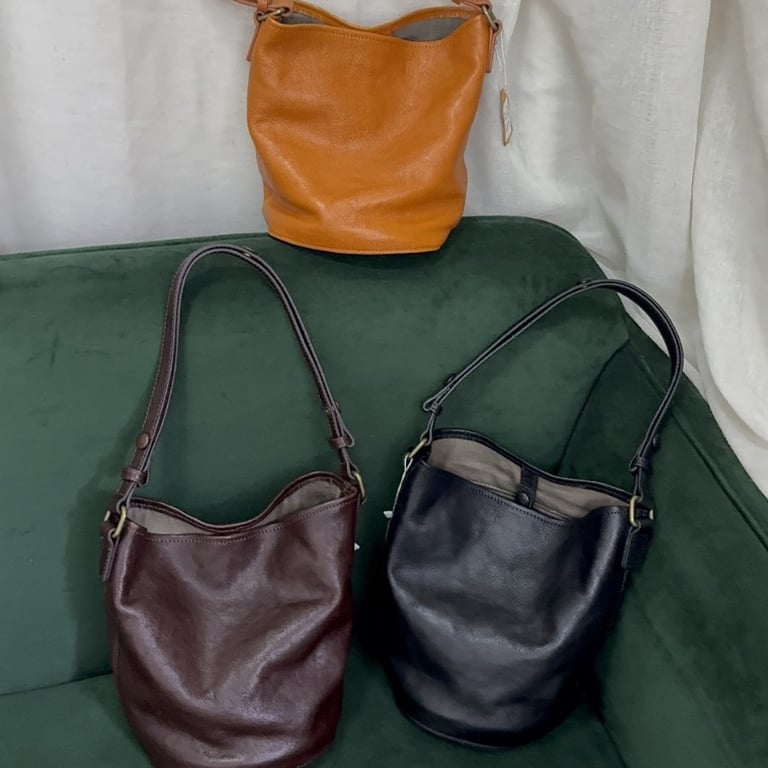 Vegetable-Tanned Leather Crossbody Handbag | Multi-Functional Bucket Bag thumbnail 9