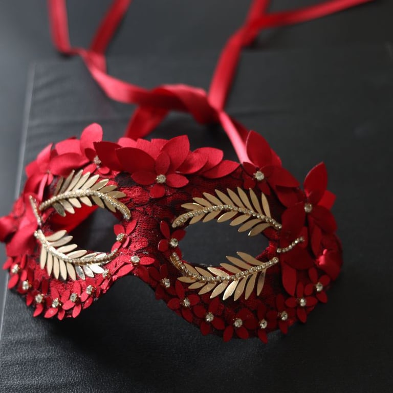 Christmas Half-Face Sexy Party Eye Mask | Masquerade Ball Costume thumbnail 4
