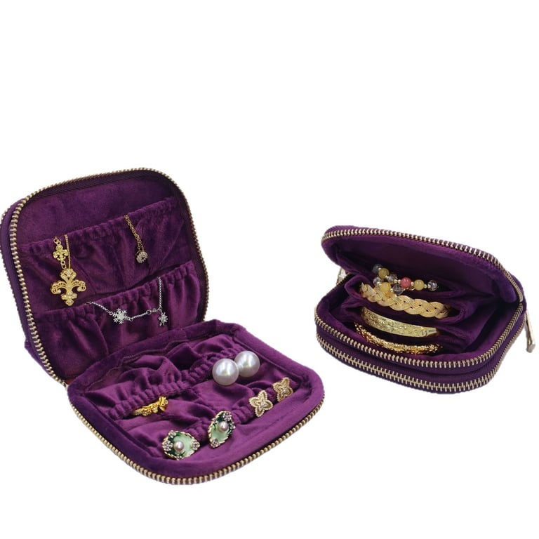 Velvet Bracelet Storage Jewelry Bag | Compact Travel Organizer - image 1