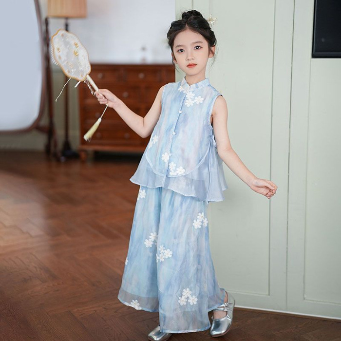 Girls' Blue Floral Two-Piece Vest Top Set | Chinese-Inspired thumbnail 5