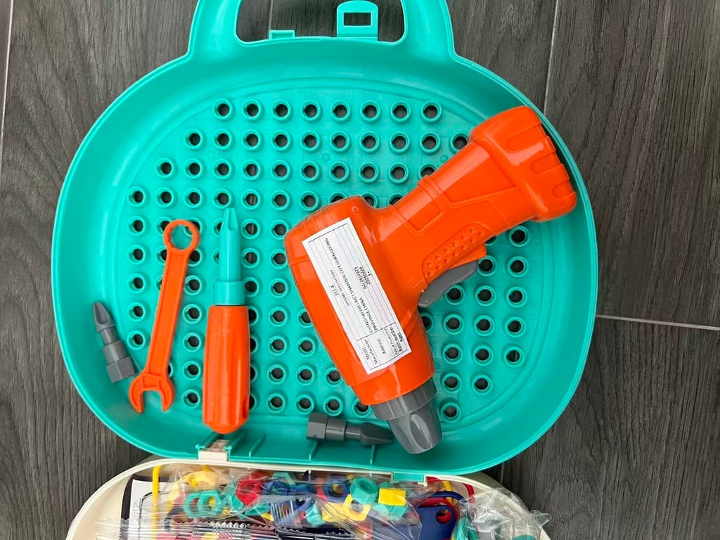 Multifunctional Manual Tool Set for Household Repairs | 45-Piece Kit thumbnail 3
