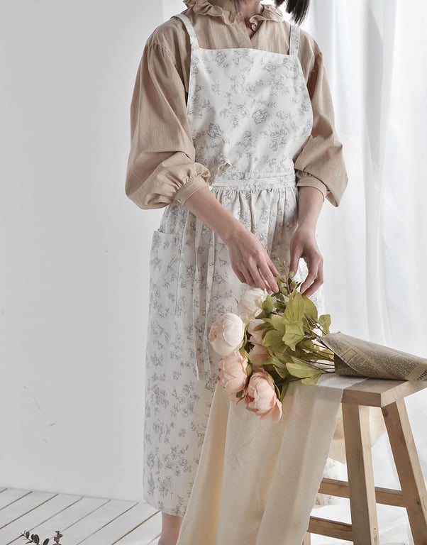 Artistic Floral Cross-Back Bib Apron | Kitchen Work Uniform Canada thumbnail 17