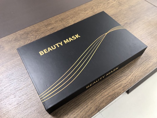 LED Silicone Multicolor Photon Therapy Rejuvenating Facial Mask | Canada thumbnail 7
