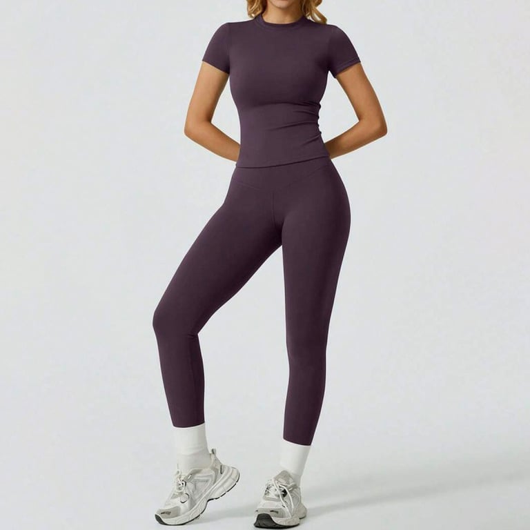 Quick-Drying Yoga Outfit Set | Tight-Fitting Short-Sleeve Top & Long Leggings thumbnail 3