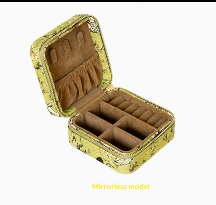 Portable Jewelry Organizer Anti-Oxidation Travel Zipper Case | Captain Fam thumbnail 4