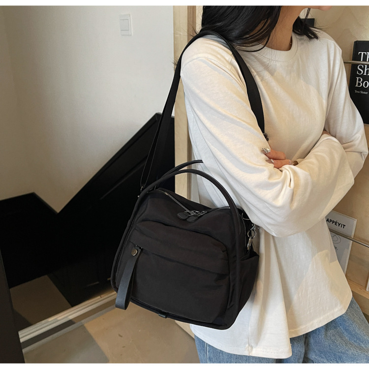 Simple Travel Organizer Bag | Multi-Compartment Desk Organizer for Men & Women thumbnail 4
