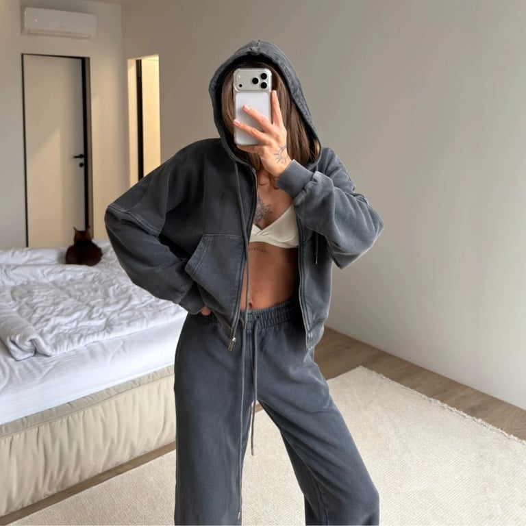 Women's Washed Hoodie Two-Piece Set | Cropped Hoodie & Wide-Leg Pants thumbnail 5