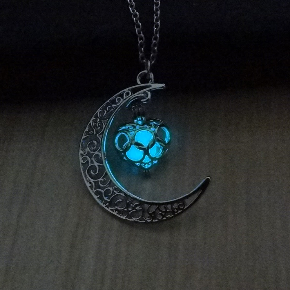 Glow-In-The-Dark Necklace